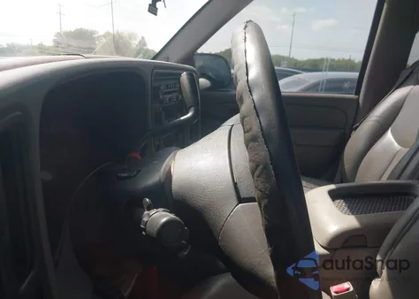 2004 Chevrolet Silverado 2500Hd Lt из США, поврежденный, VIN 1GCHC23U24F202247